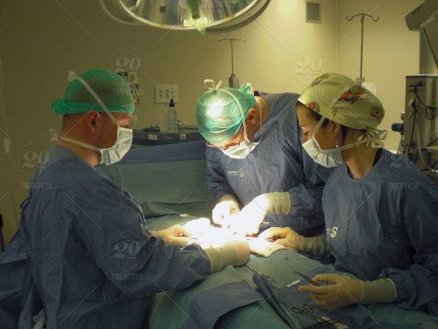 Chirurgie není jenom o&nbsp;„řezání“