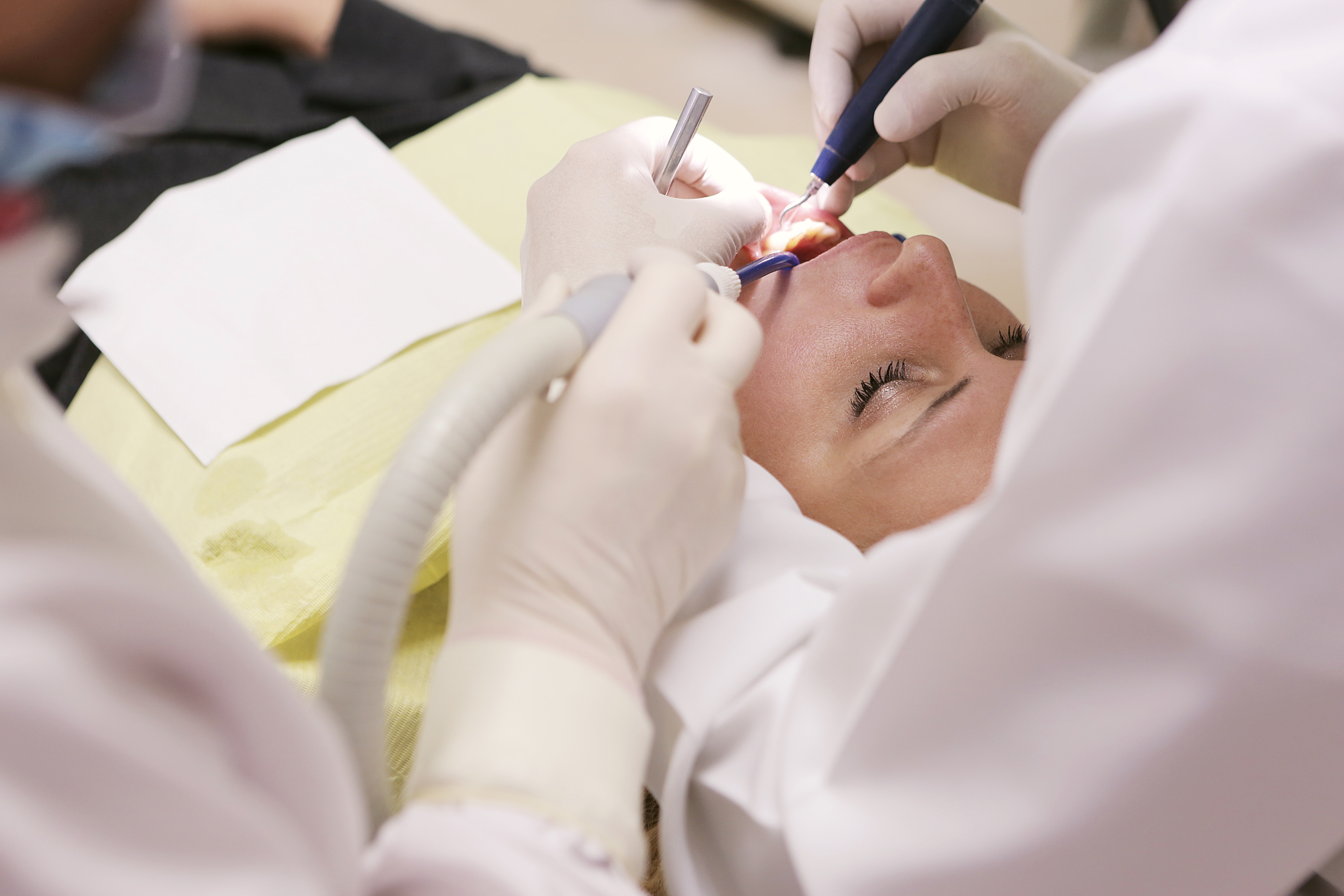 Zubního implantátu se nemusíte bát