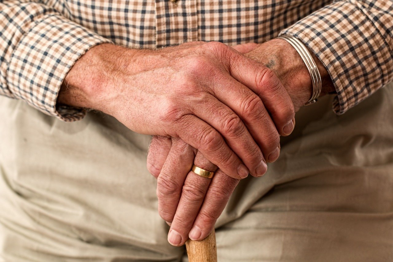 Alzheimerova choroba je náročná i&nbsp;pro blízké nemocného