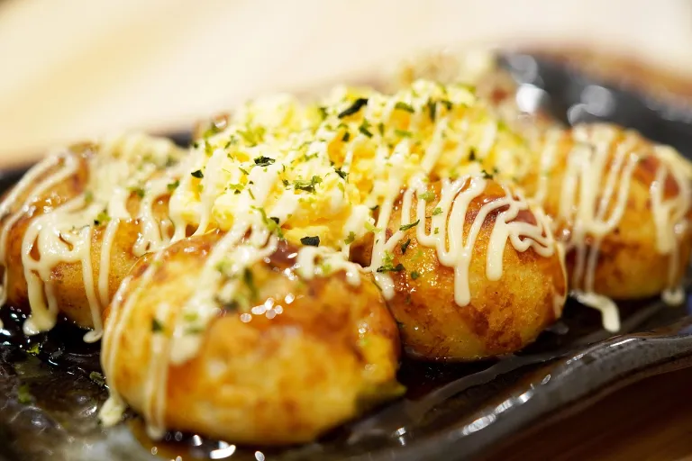 Recepty z&nbsp;dalekého Japonska: Zkuste onigiri, gyoza, nebo takoyaki
